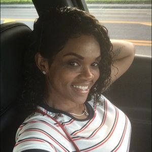 Meet your Posher, Andra